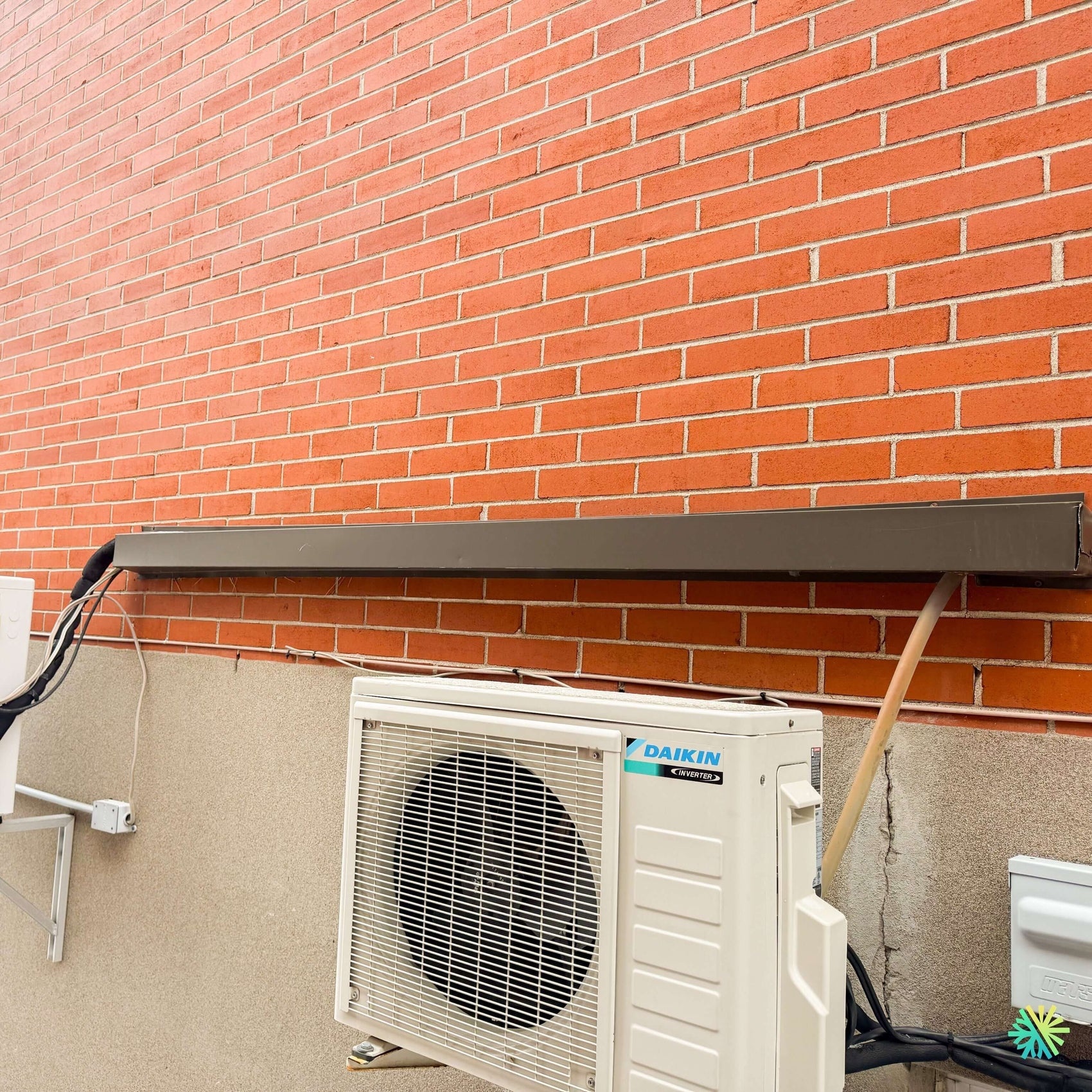 Réparation d’une Thermopompe murale DAIKIN à Baie-D'Urfé