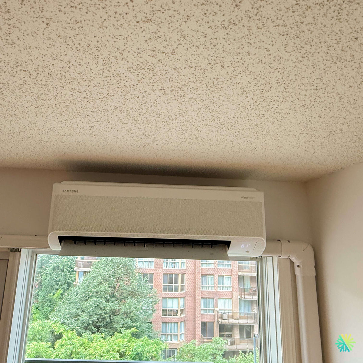 Installation d’une thermopompe murale Samsung WindFree™ MaxHeat 12 000 BTU à Rivière-des-Prairies–Pointe-aux-Trembles, Montréal