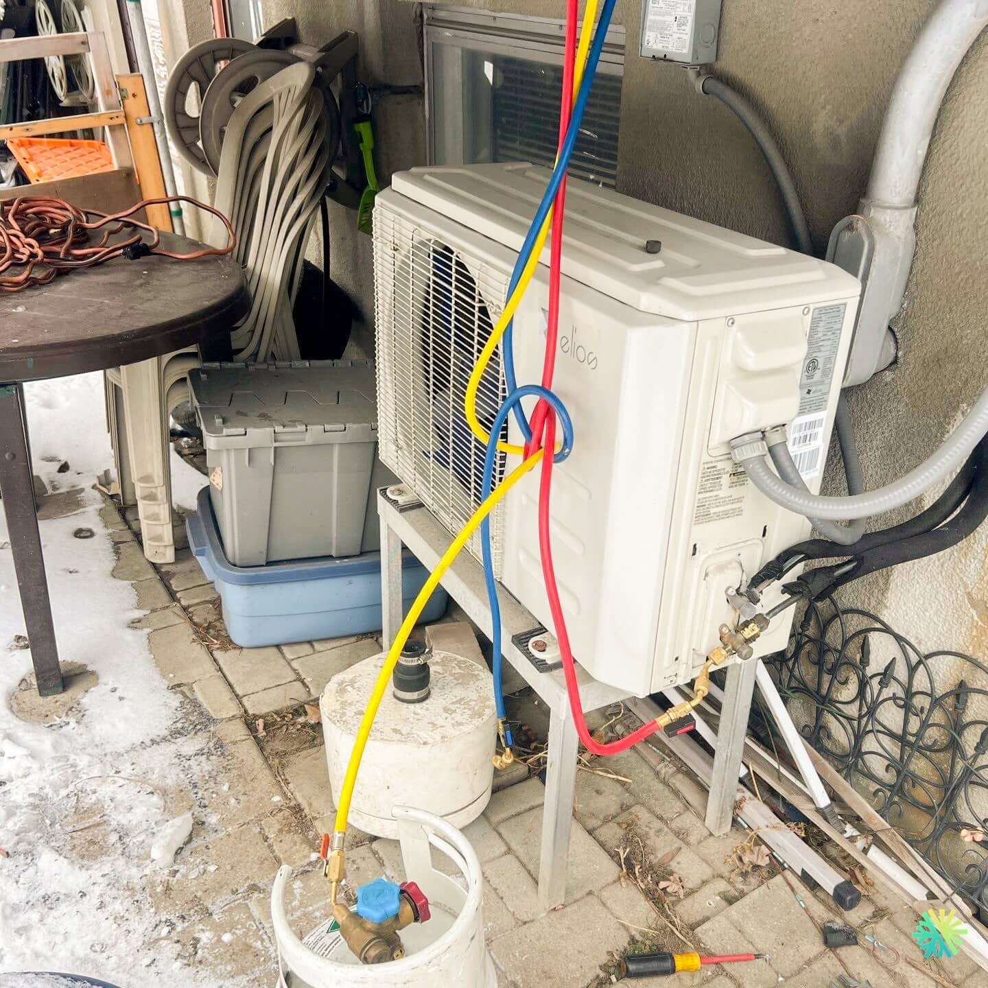 Pourquoi votre thermopompe murale semble-t-elle souffler uniquement de l’air froid en mode chauffage (solution urgente)