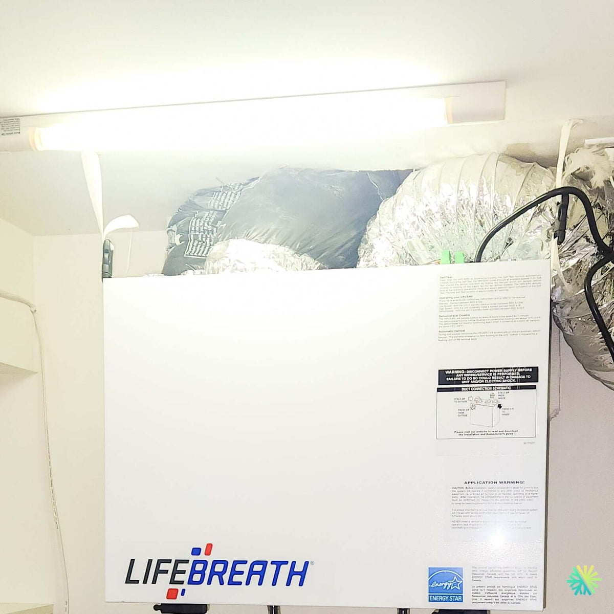 Installation of a Lifebreath RNC5-HEX-TPD air exchanger in Deux-Montagnes, on the North Shore