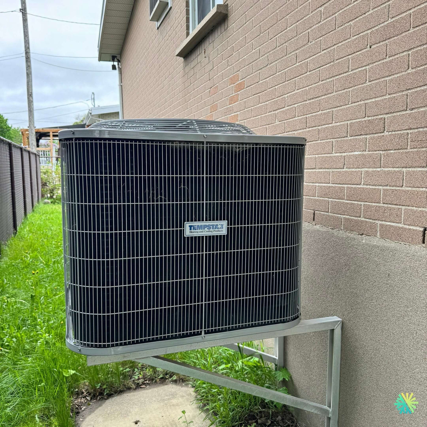 Réparation d’une thermopompe centrale Tempstar à Blainville