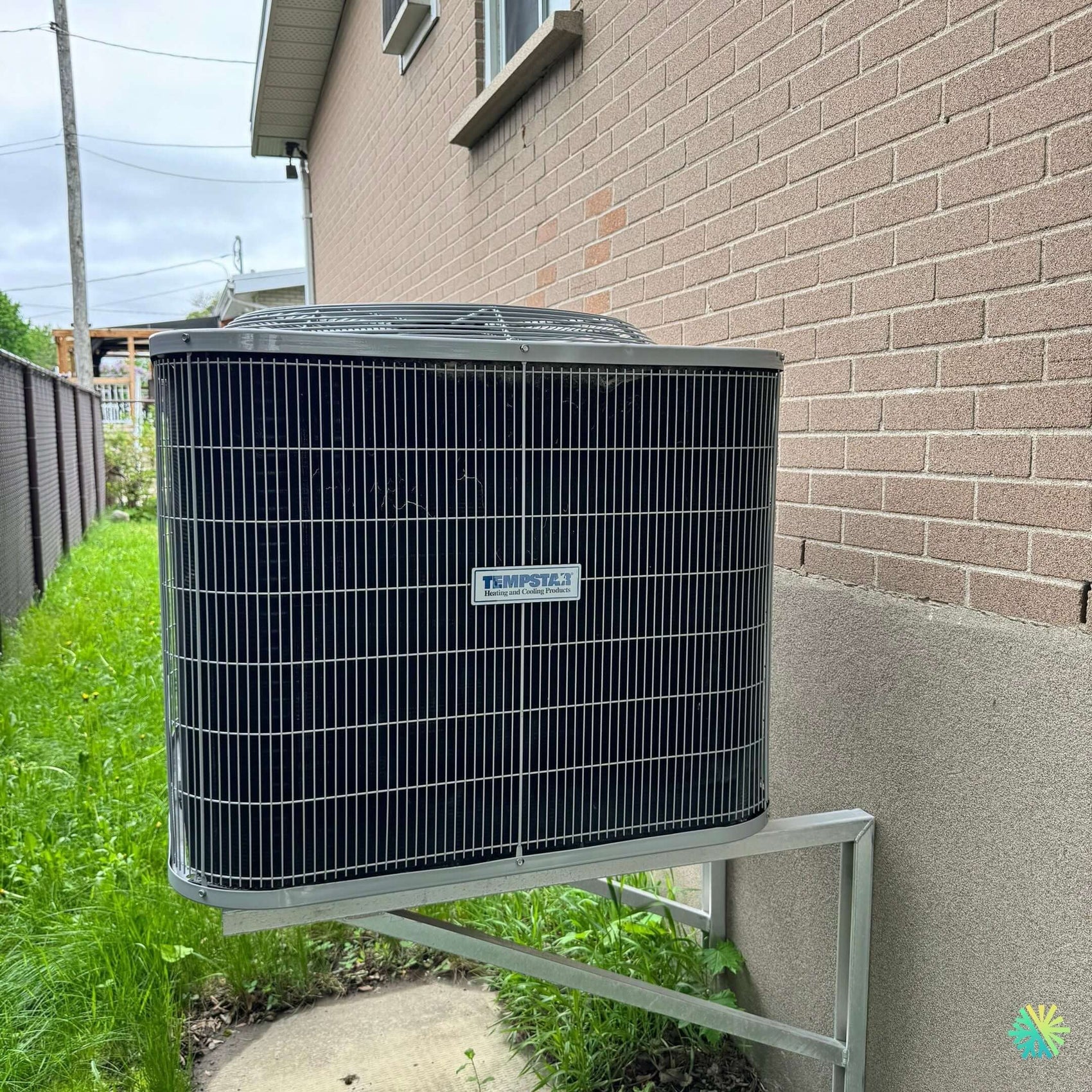 Réparation d’une thermopompe centrale Tempstar à Blainville