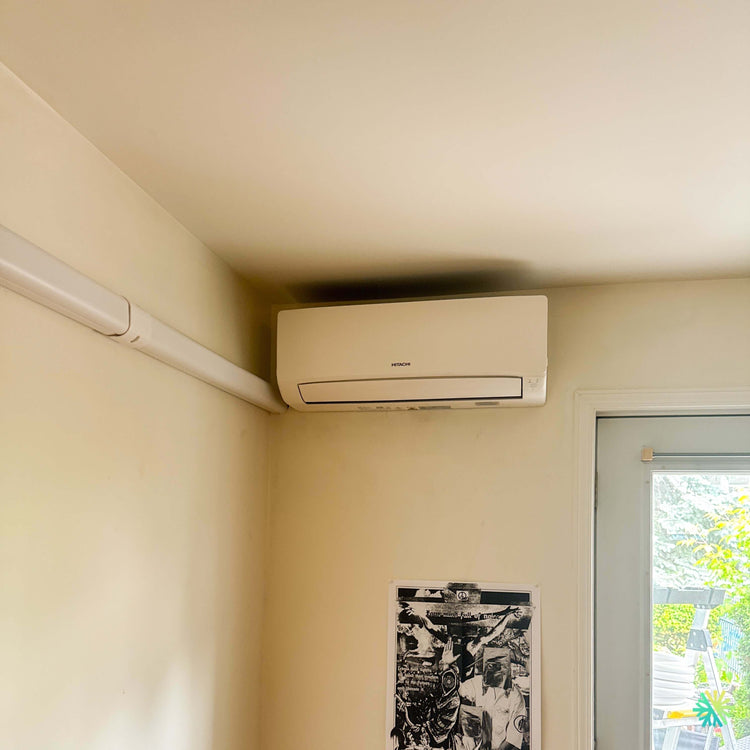 Installation d’une thermopompe murale Hitachi airHome 400 à Pierrefonds-Roxboro, Montréal