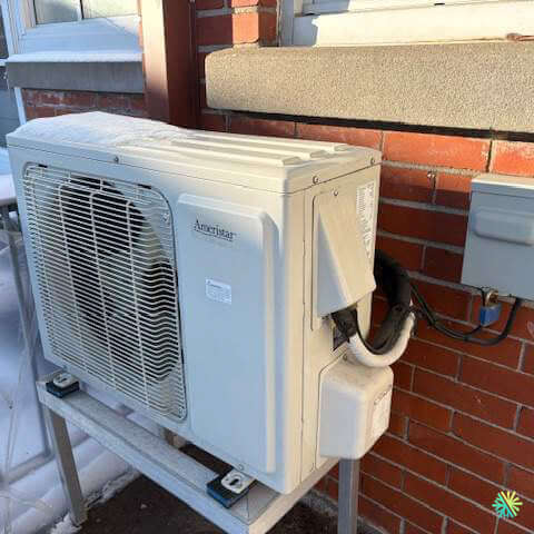 Réparation d’une thermopompe murale Ameristar à Rosemont–La Petite-Patrie