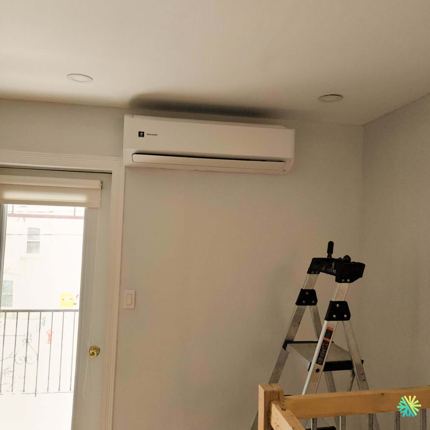 Une solution CVAC intelligente dans Ville-Marie : Installation d’une thermopompe murale SHARP BU DoubleZone par AirGreen