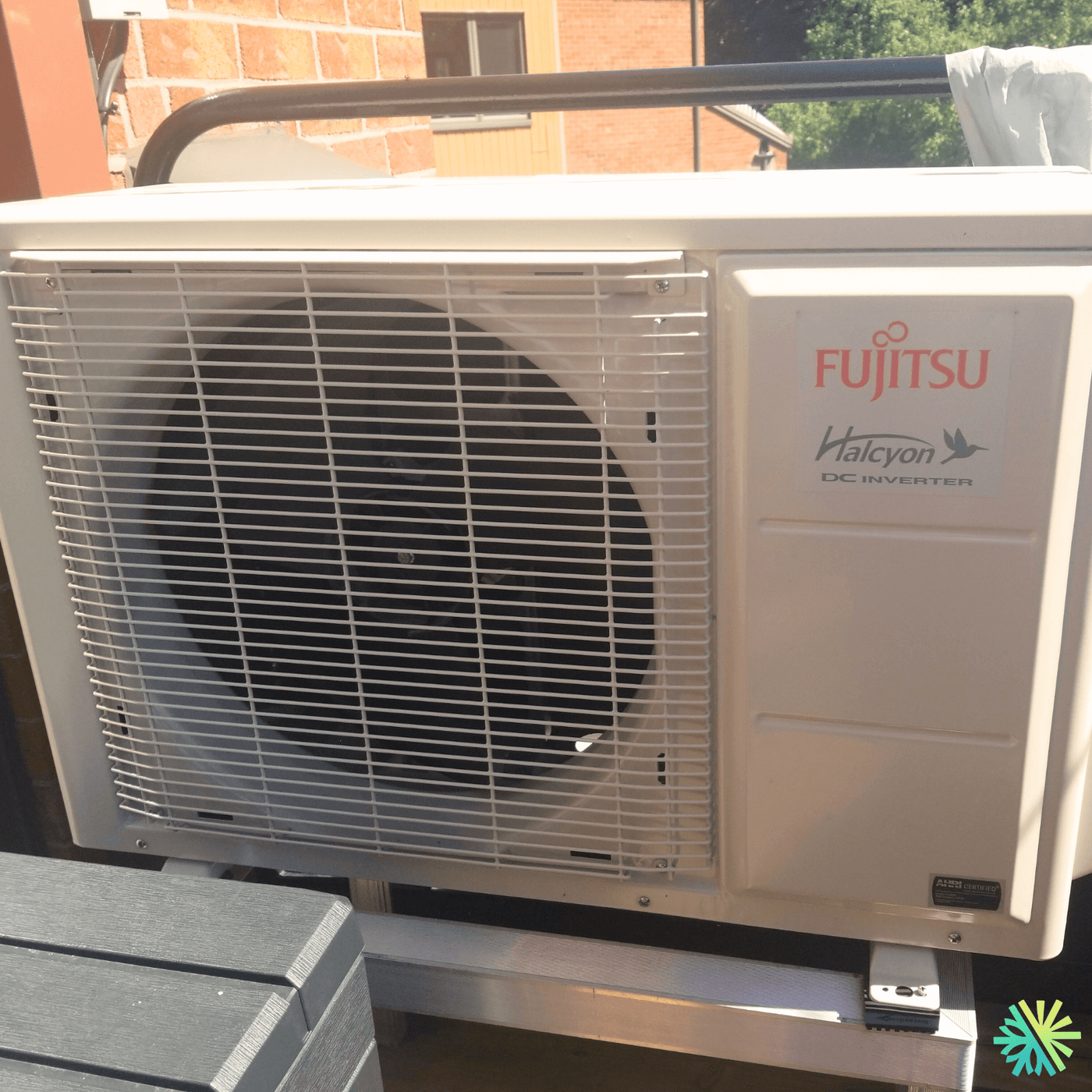 Réparation d’une thermopompe murale Fujitsu à Rosemont–La Petite-Patrie