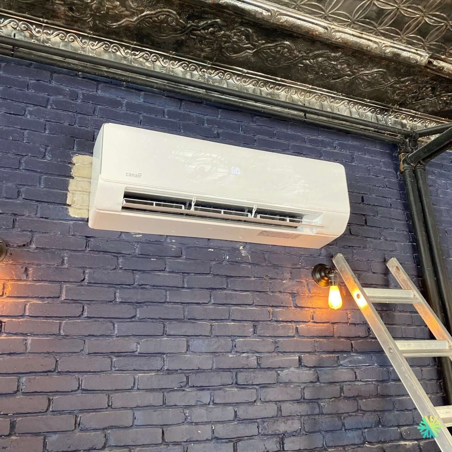 Installation d’une CanAir [gamme murale] thermopompe murale à Le Sud-Ouest (Montréal)