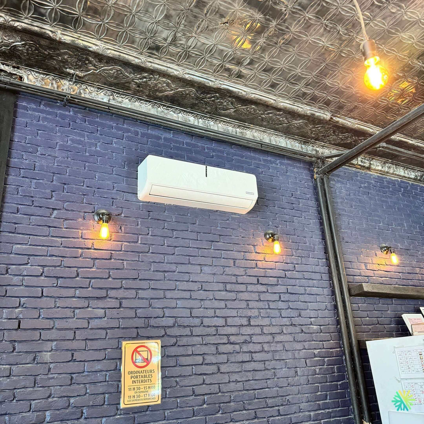 Installation d’une Gree Série Murale thermopompe murale à Plateau-Mont-Royal