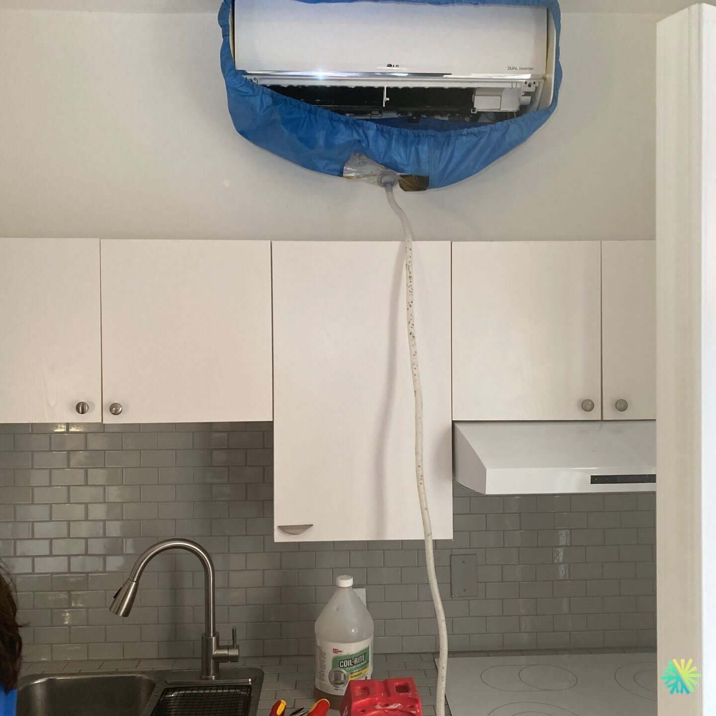 Réparation d’une thermopompe murale Dual Inverter LG à Saint-Lambert