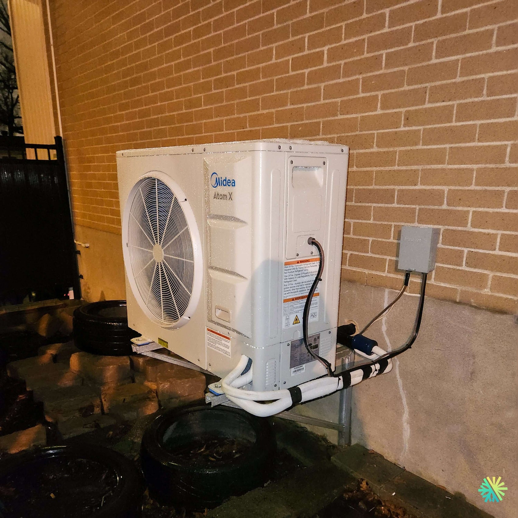 Installation d’une thermopompe centrale MIDEA ATOM X à La Prairie sur la Rive Sud de Montréal