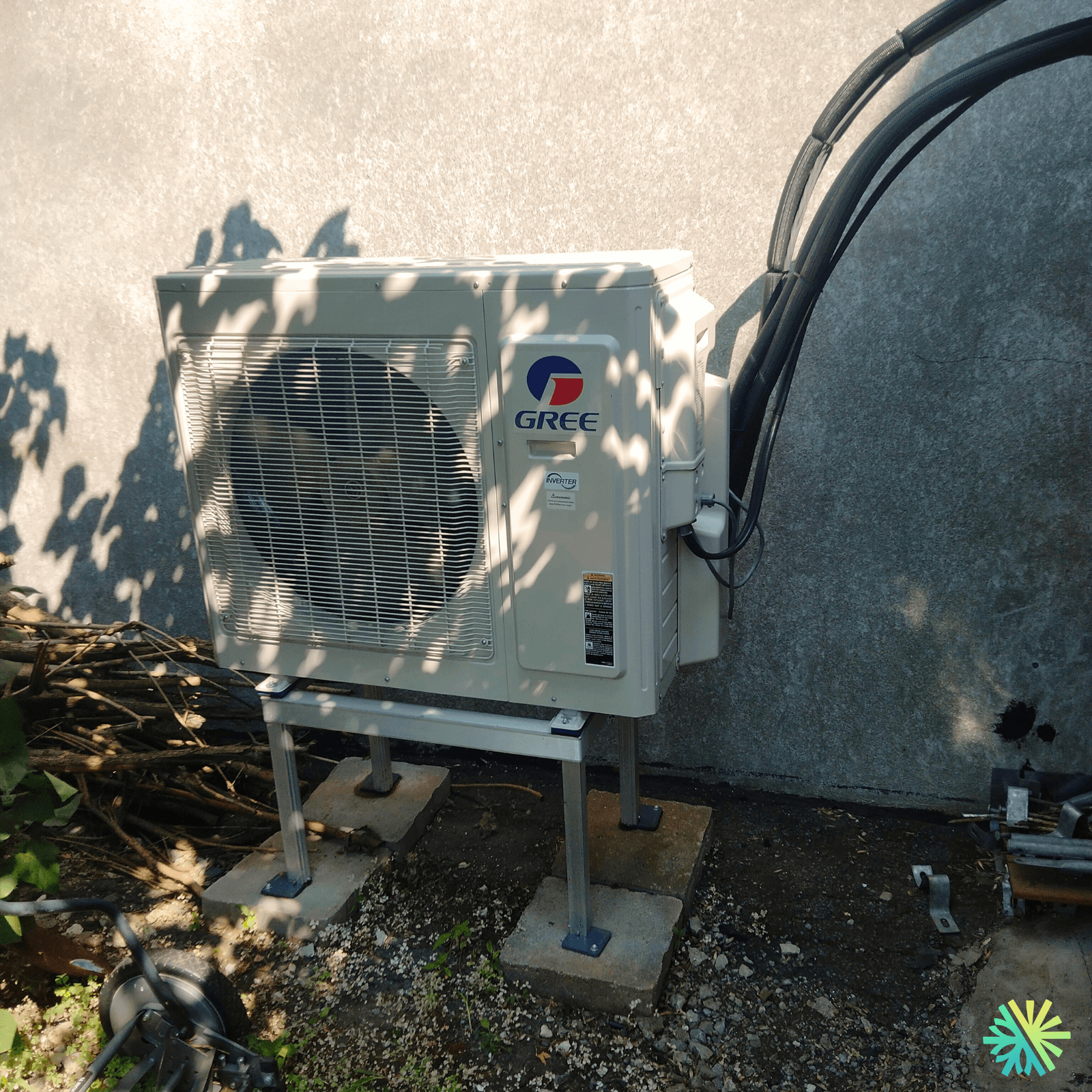 Installation d’une thermopompe murale multizone Gree à Mercier–Hochelaga-Maisonneuve