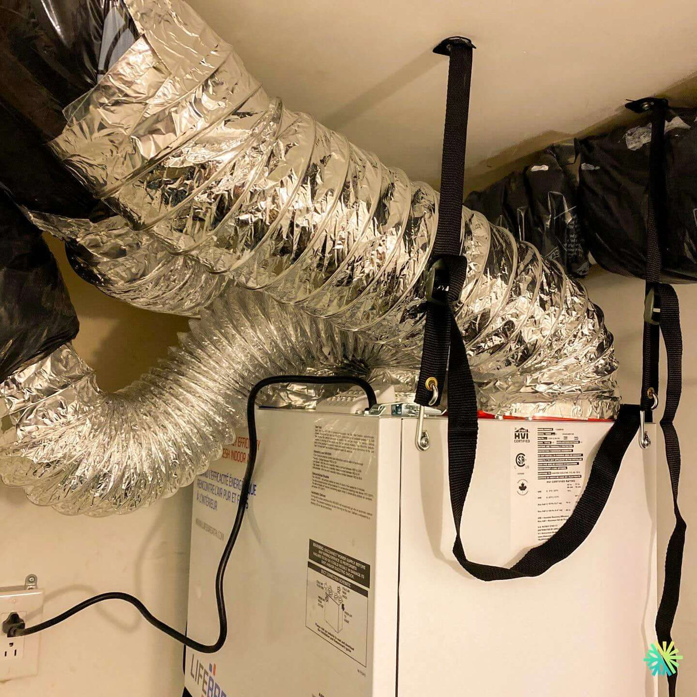 Pourquoi les vieilles maisons de Longueuil cachent souvent un air toxique (et comment le détecter)