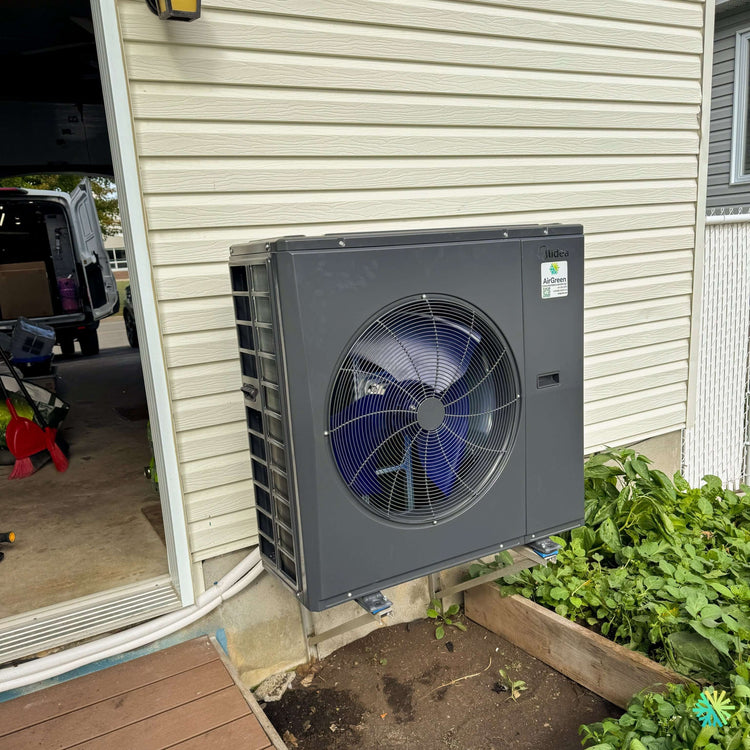 Installation of a MIDEA EVOX G3 Thermopompe Centrale in Brossard