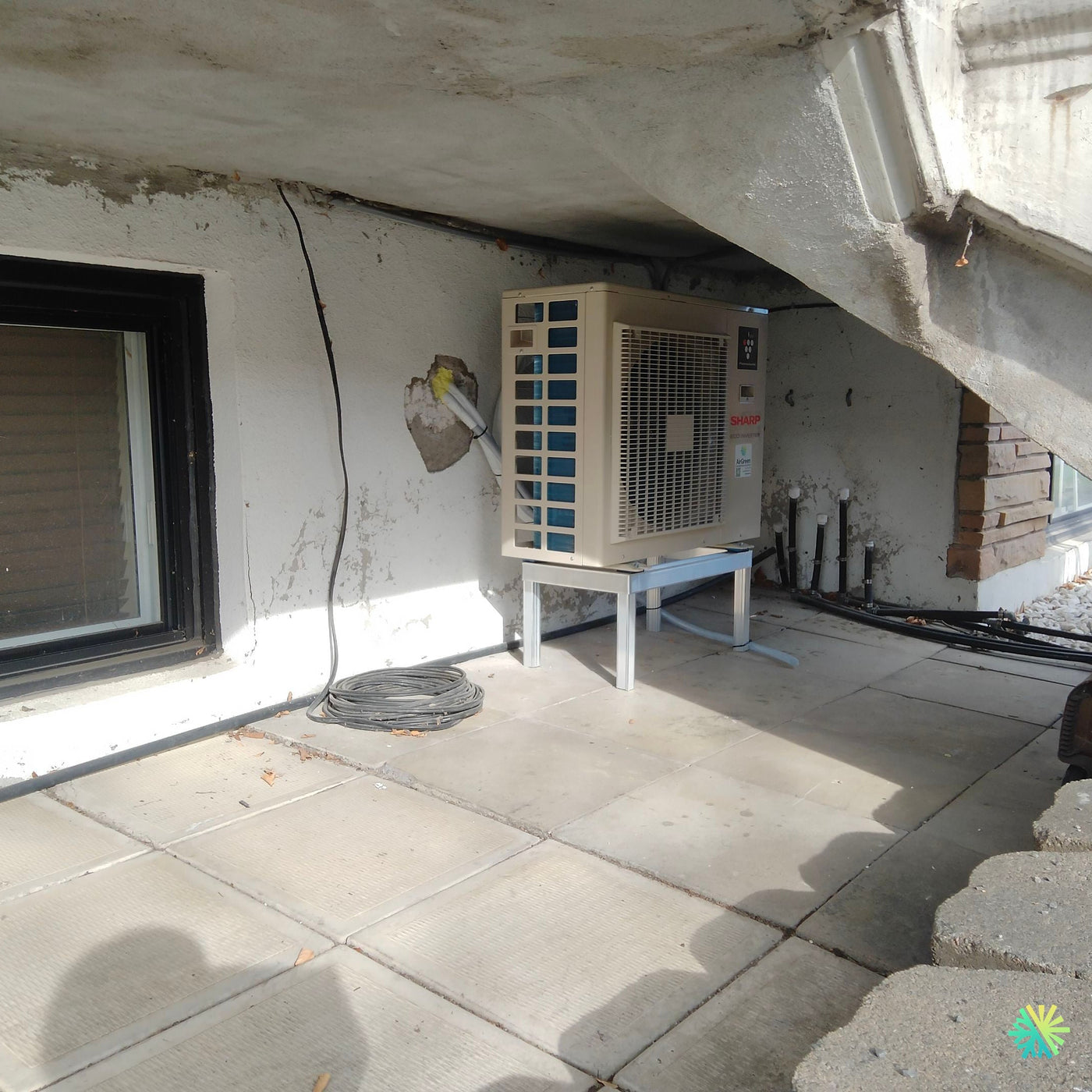 Installation d’une Sharp ZU1 thermopompe MultiZone à Saint-Laurent