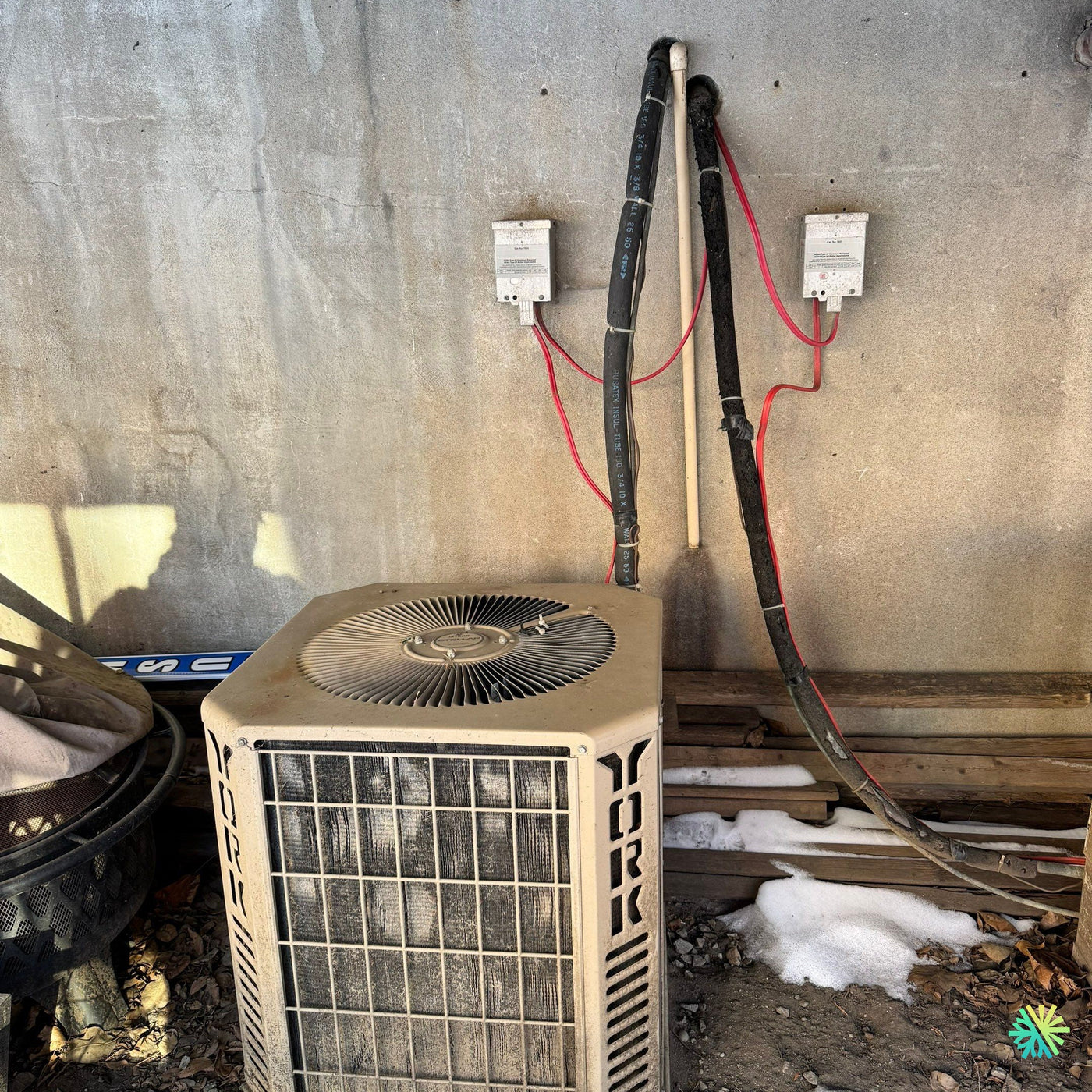 Nettoyage d’une thermopompe centrale York à Saint-Eustache