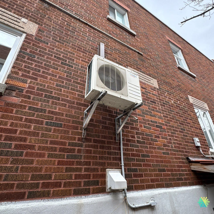 Réparation d’une thermopompe murale Daikin à Outremont