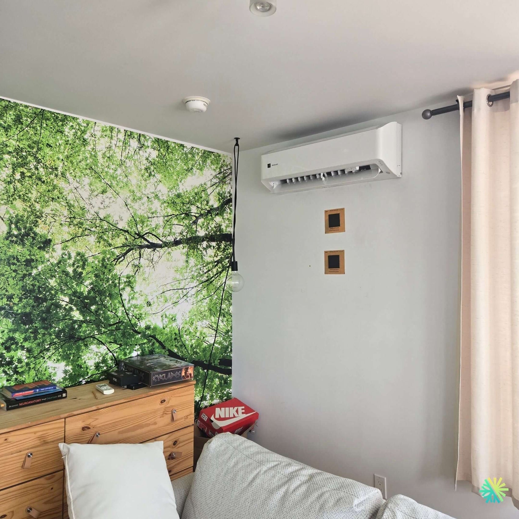 Installation d’une Sharp ZU1 thermopompe murale au Plateau-Mont-Royal