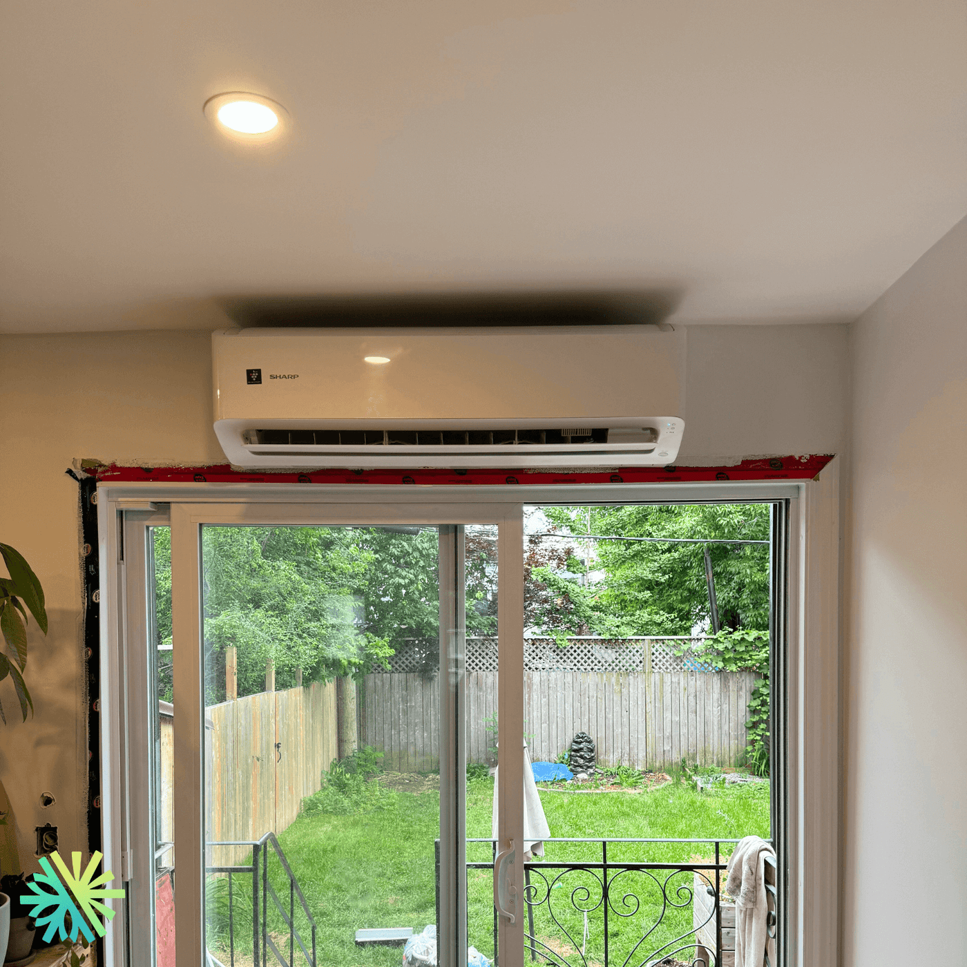 Installation d'une thermopompe murale Sharp ZU1 à Saint-Bruno, Rive-Sud