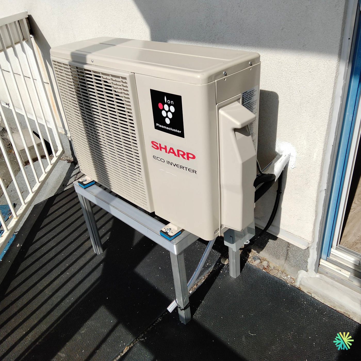 Installation d’une Sharp ZHU1 thermopompe murale à Rosemont–La Petite-Patrie