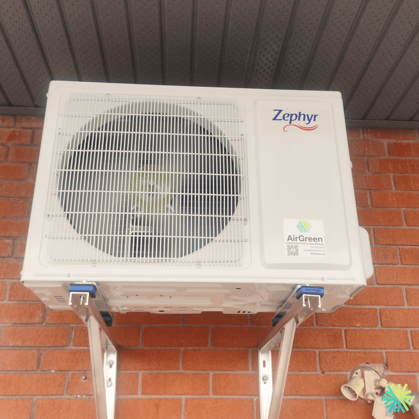 Installation d’une thermopompe murale Zephyr à Rosemont–La Petite-Patrie (Montréal)