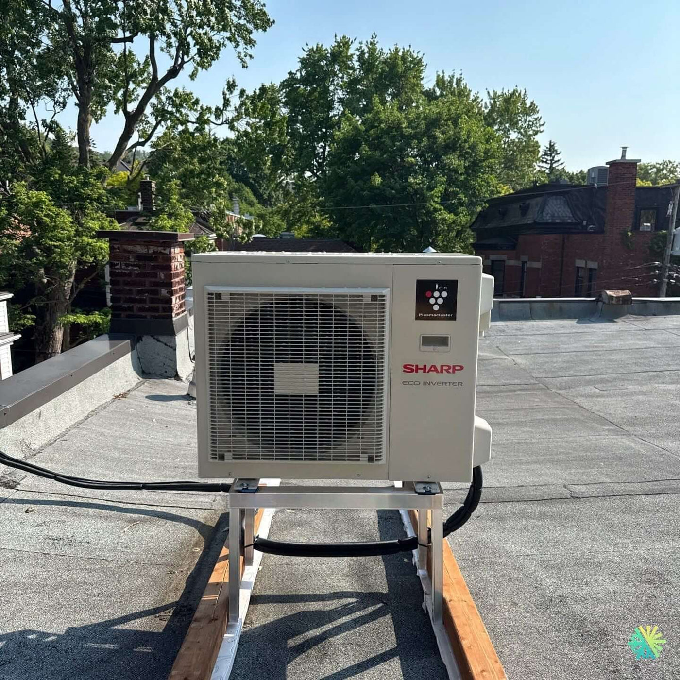 Installation d’une Sharp (gamme R-32) thermopompe murale à Outremont