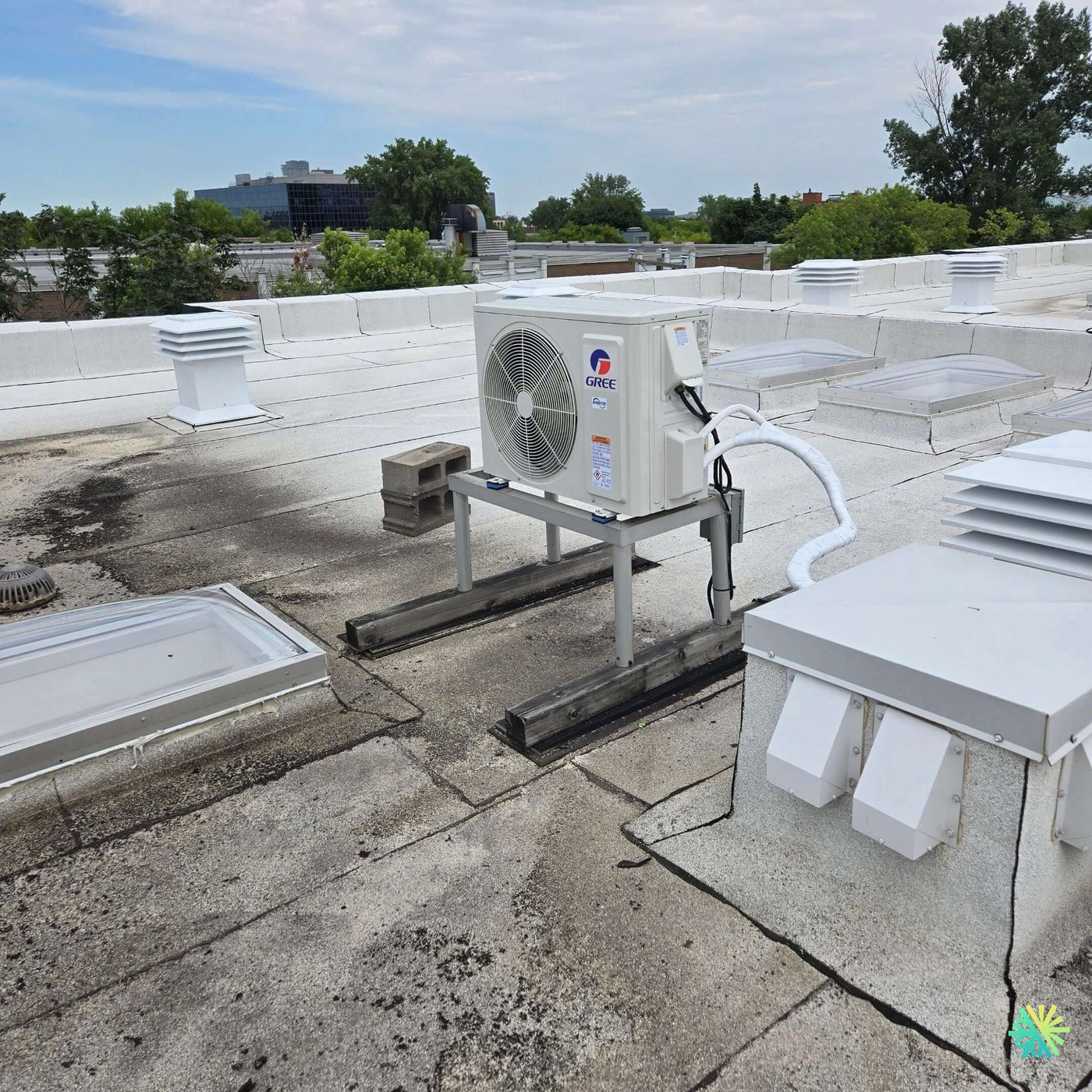 Installation d’une Gree (R-32) thermopompe murale à Saint-Laurent