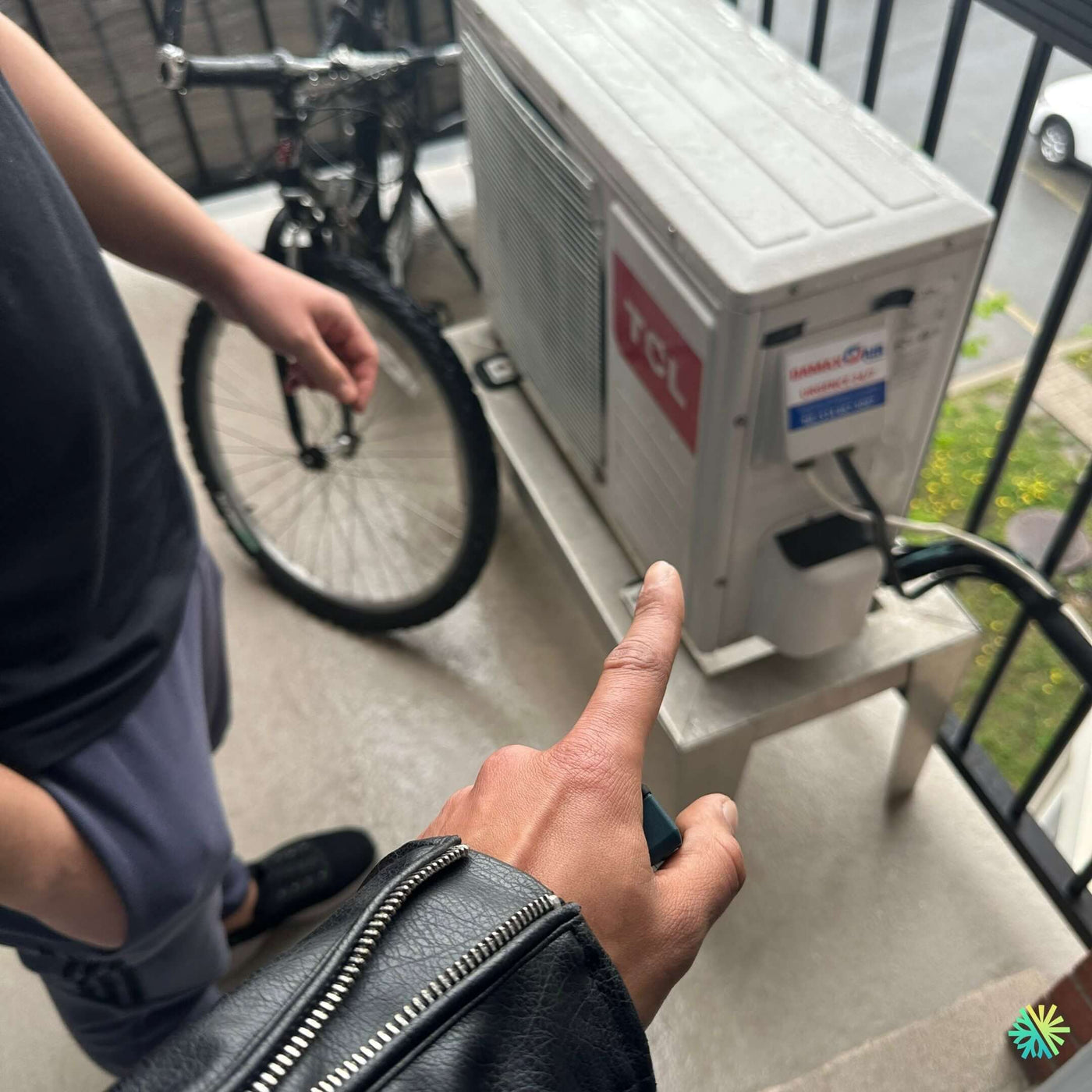 Réparation d’un climatiseur mural TCL à Sainte-Julie