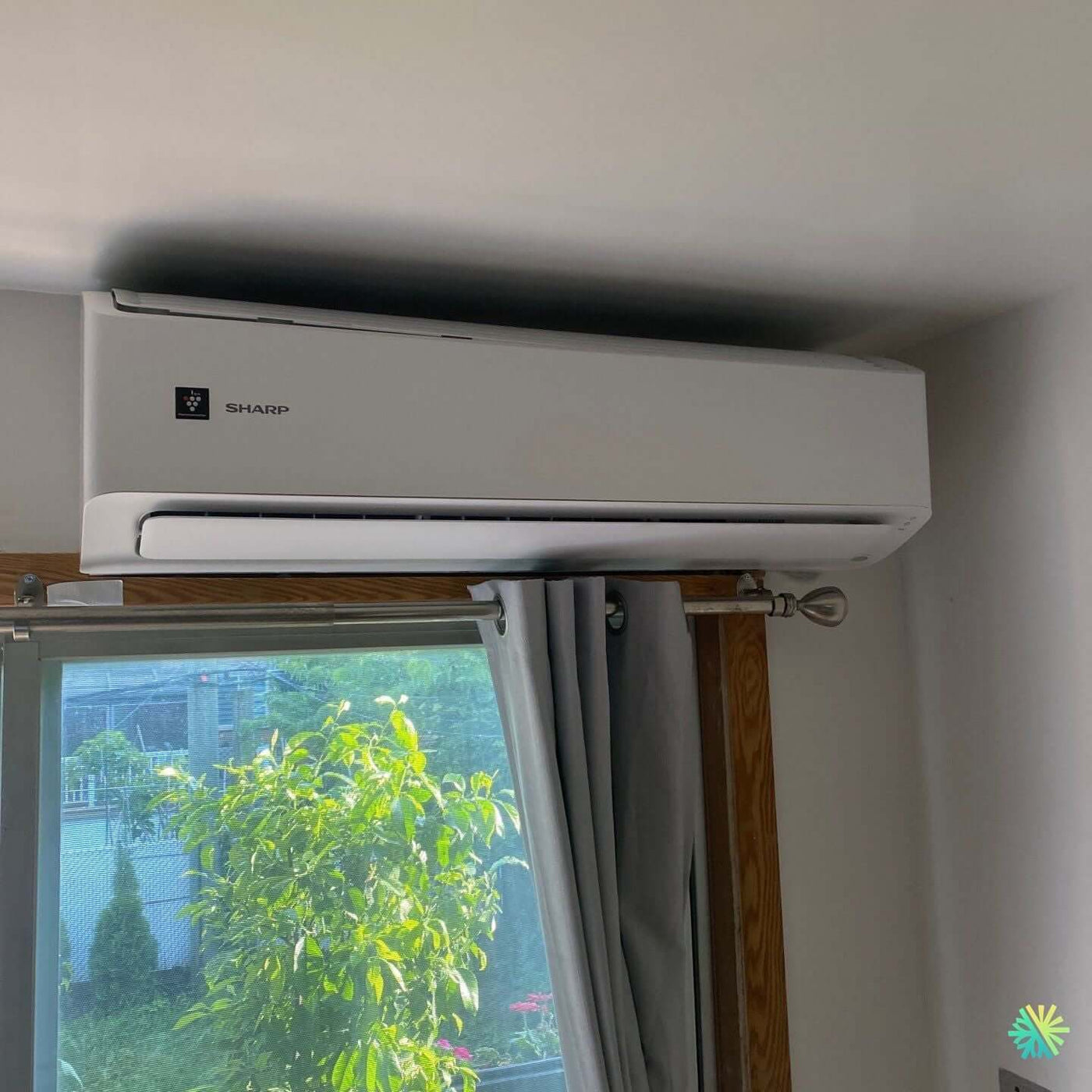 Installation d’une Sharp ZU1 thermopompe murale à Laval