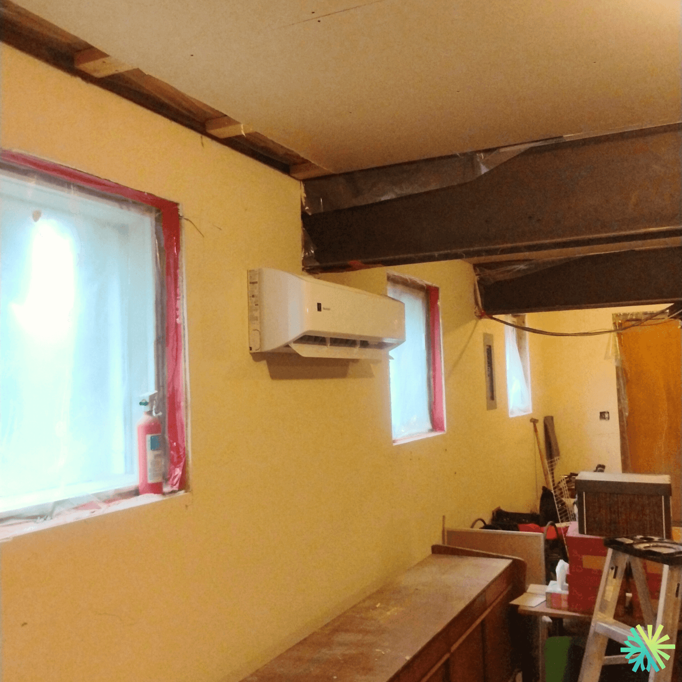 Installation d’une thermopompe murale Sharp à Duvernay (Laval)