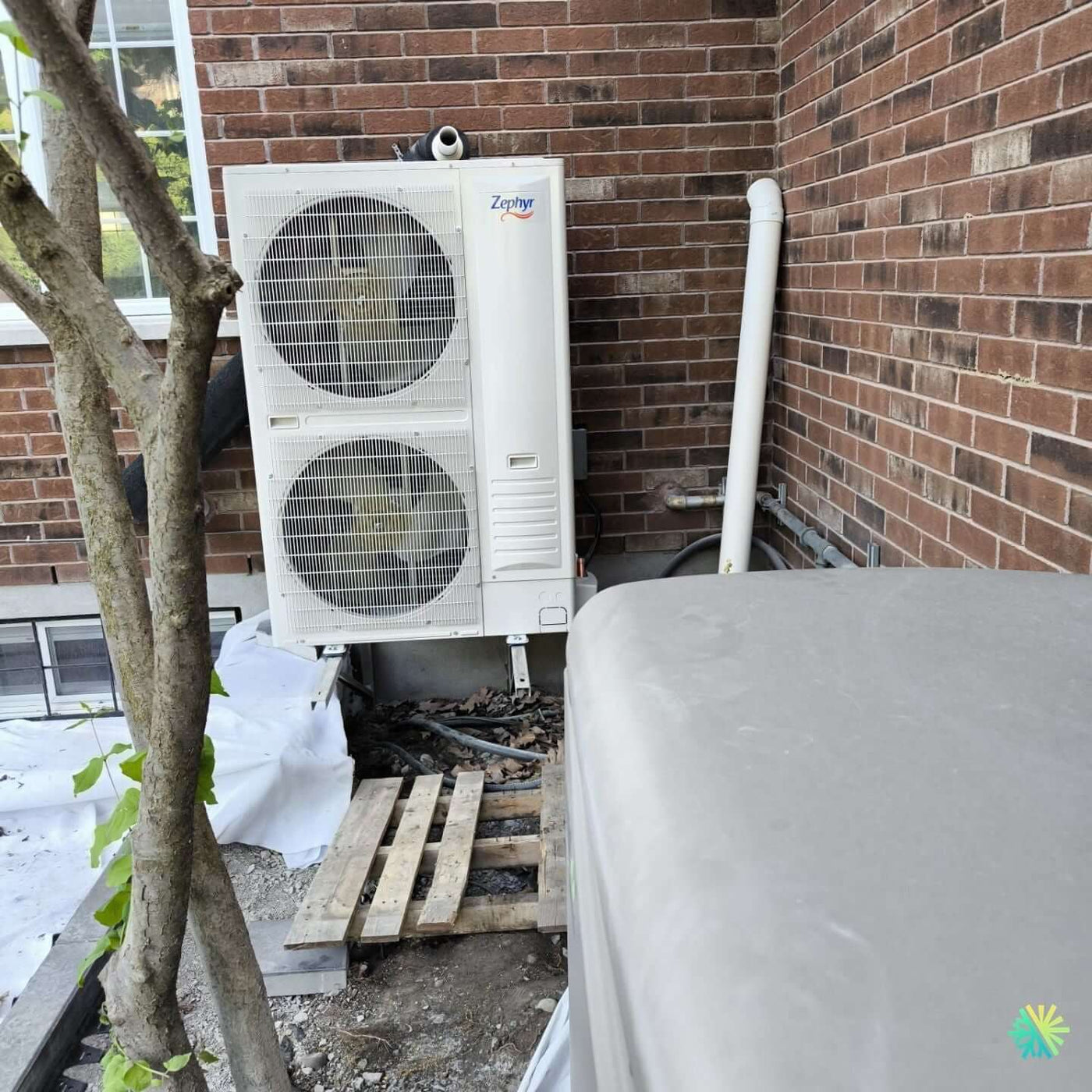 Installation d’une Zephyr Multi-Zone thermopompe murale à Chomedey (Laval)