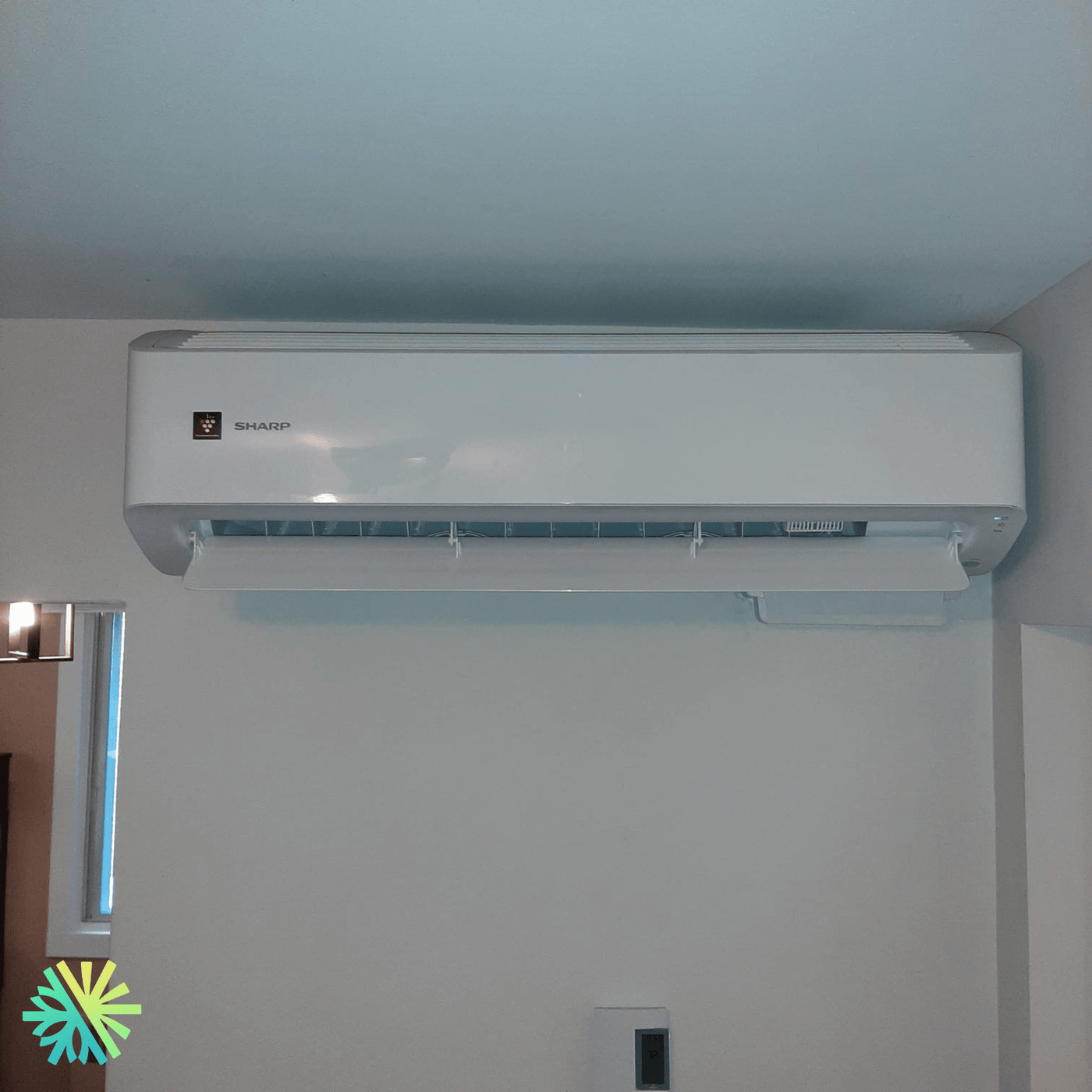 Installation d’un Climatiseur Mini Split Sharp ZU1 à Villeray–Saint-Michel–Parc-Extension