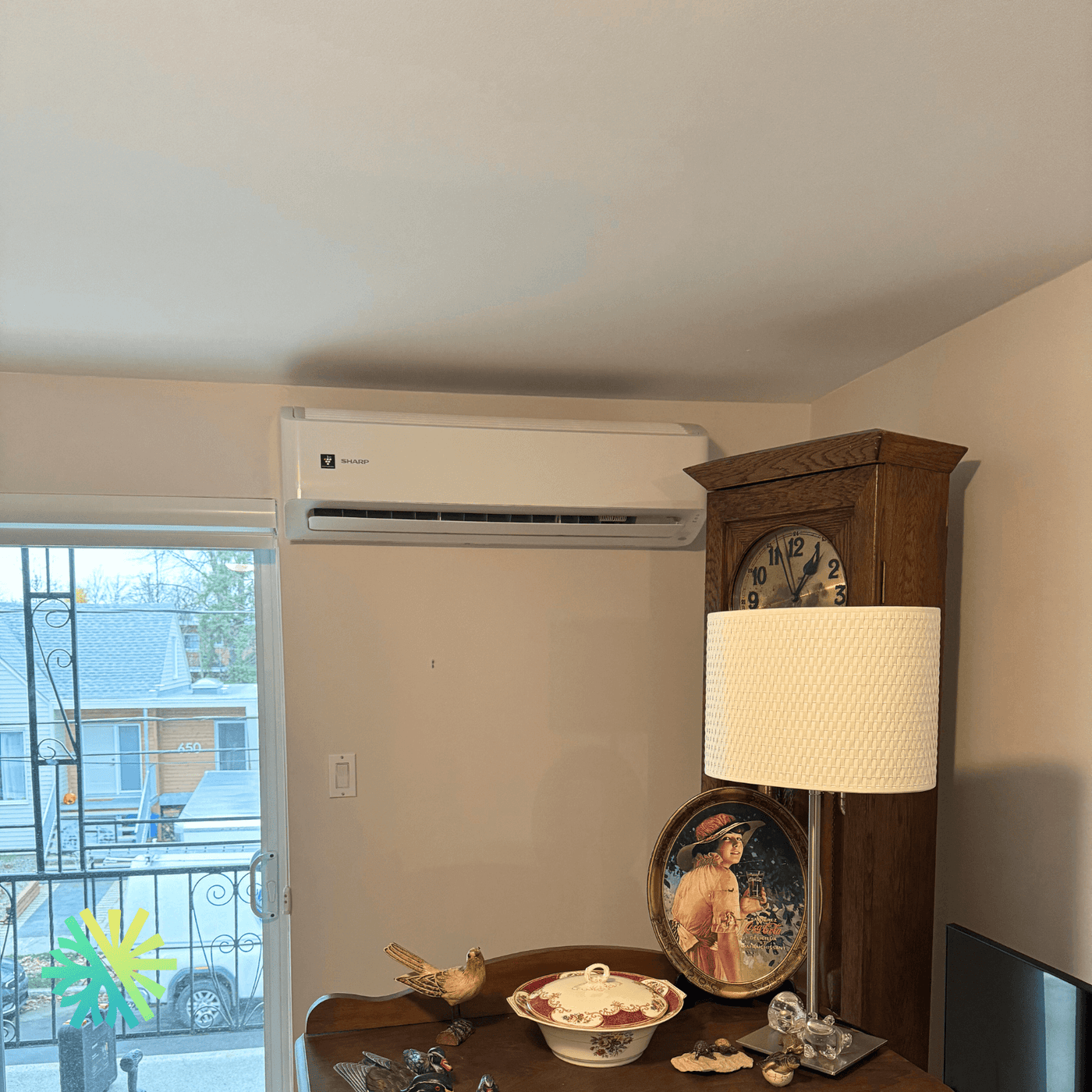 Installation d’une thermopompe murale Sharp ZU1 18 000 BTU à La Prairie