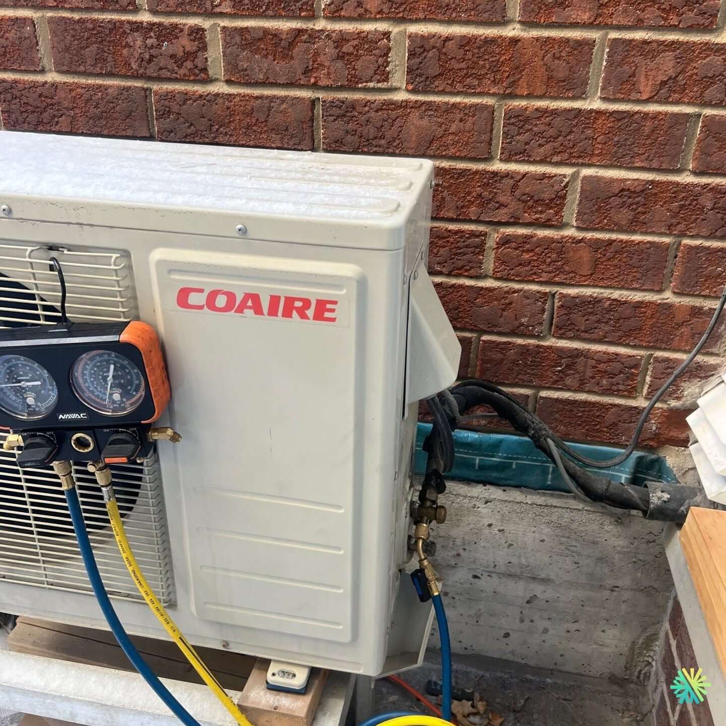 Réparation d’une thermopompe murale Coaire à Boisbriand