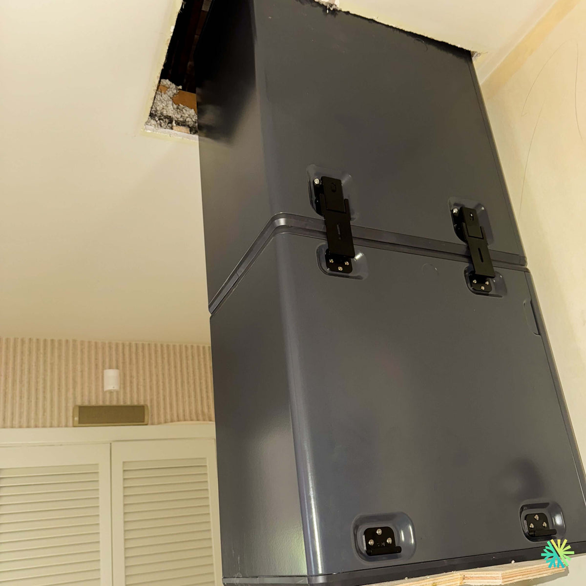 Installation d’une fournaise électrique MIDEA EVOX G3 à Pointe-Calumet, sur la Rive Nord de Montréal