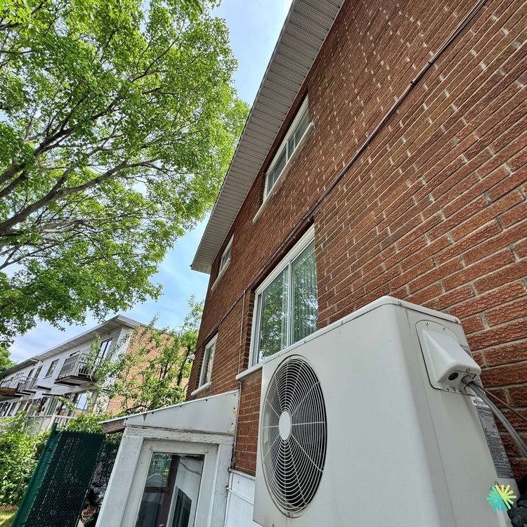 Réparation d’une thermopompe murale Midea à Rosemont–La Petite-Patrie