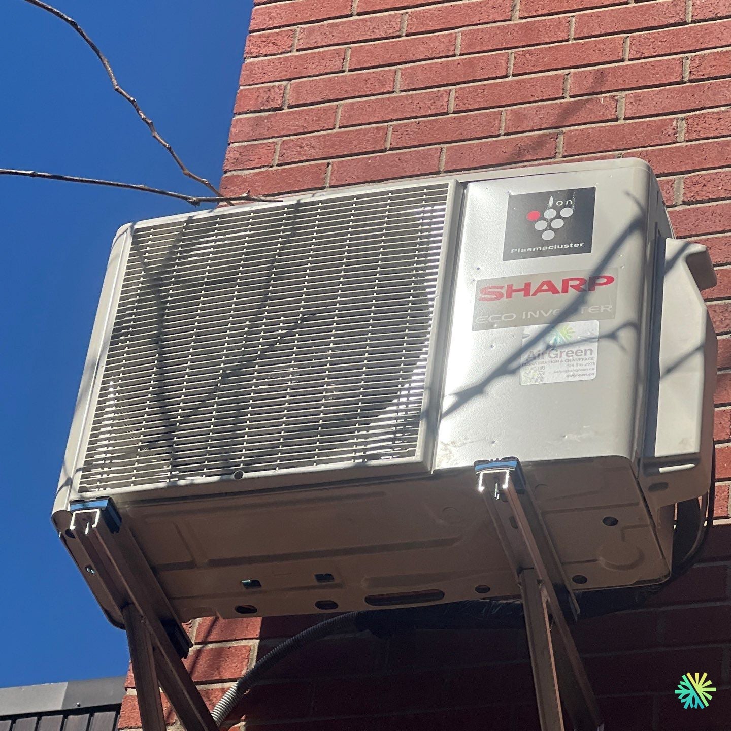 Réparation d’un climatiseur Sharp à Rosemont–La Petite-Patrie