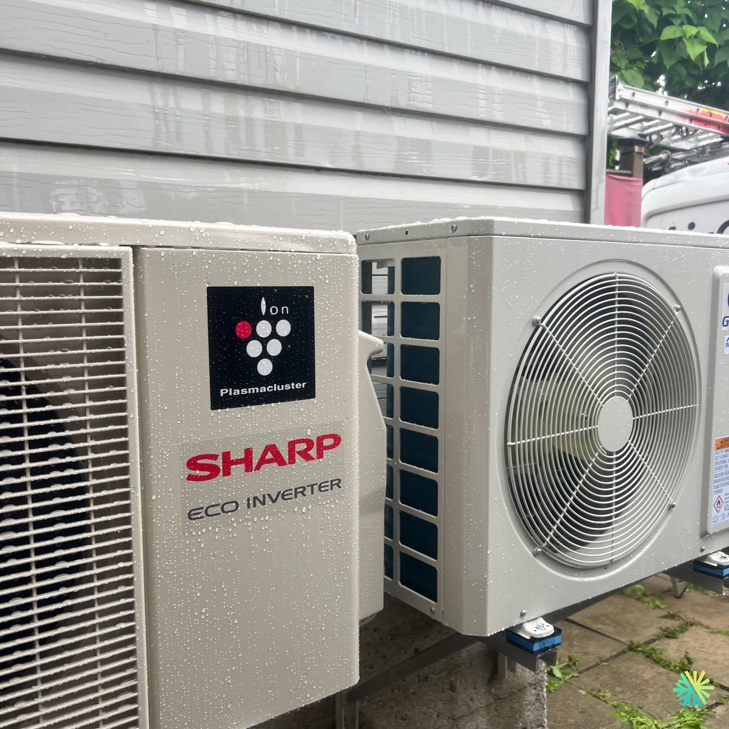 Nettoyage d’une thermopompe murale Sharp à Saint-Bruno