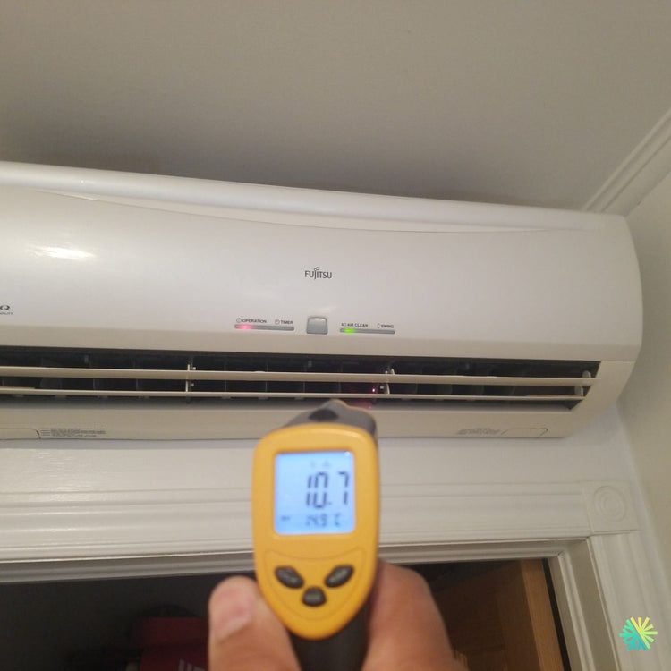 Réparation d’un climatiseur mural Fujitsu à Côte-des-Neiges