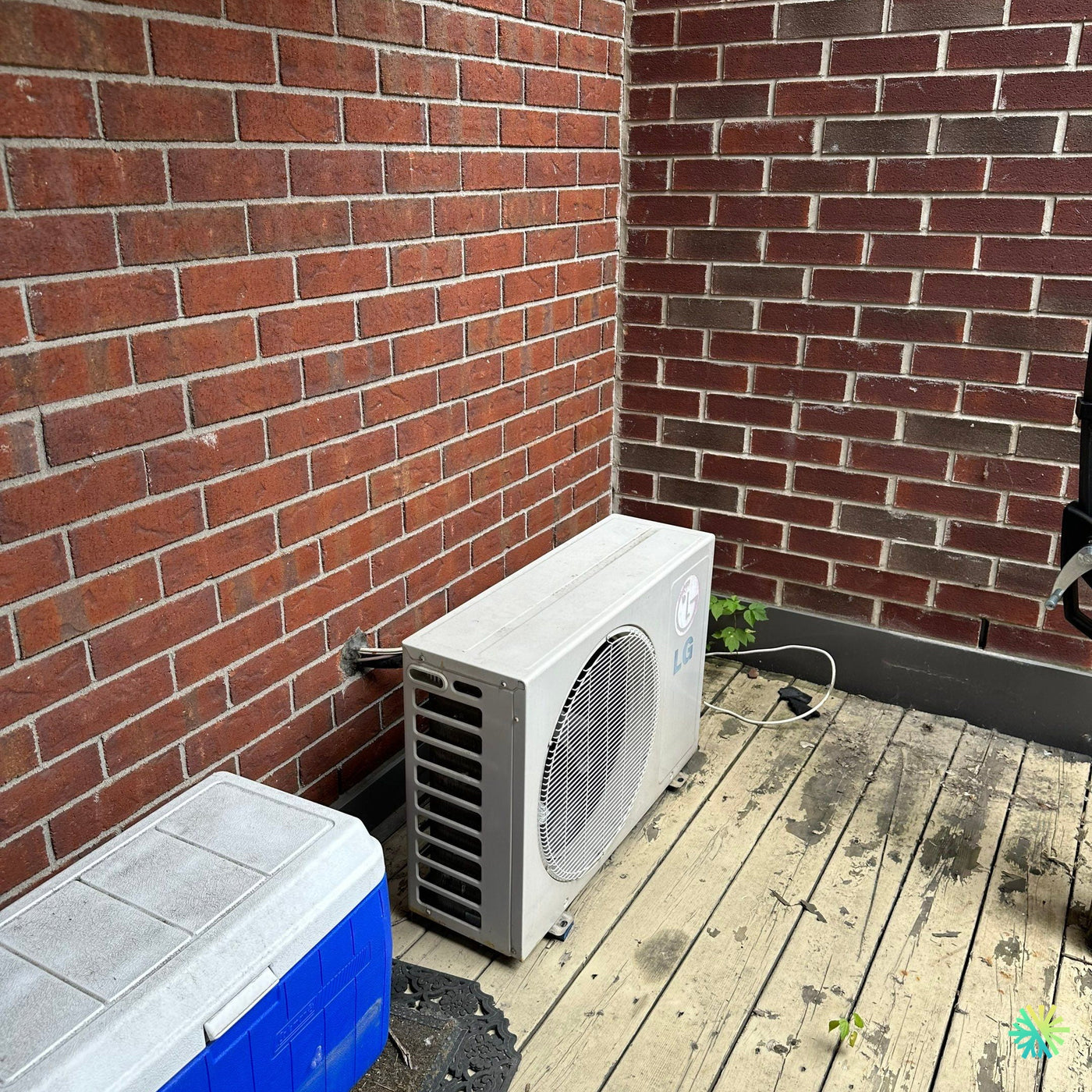 Réparation d’un climatiseur mural LG à Ville-Marie