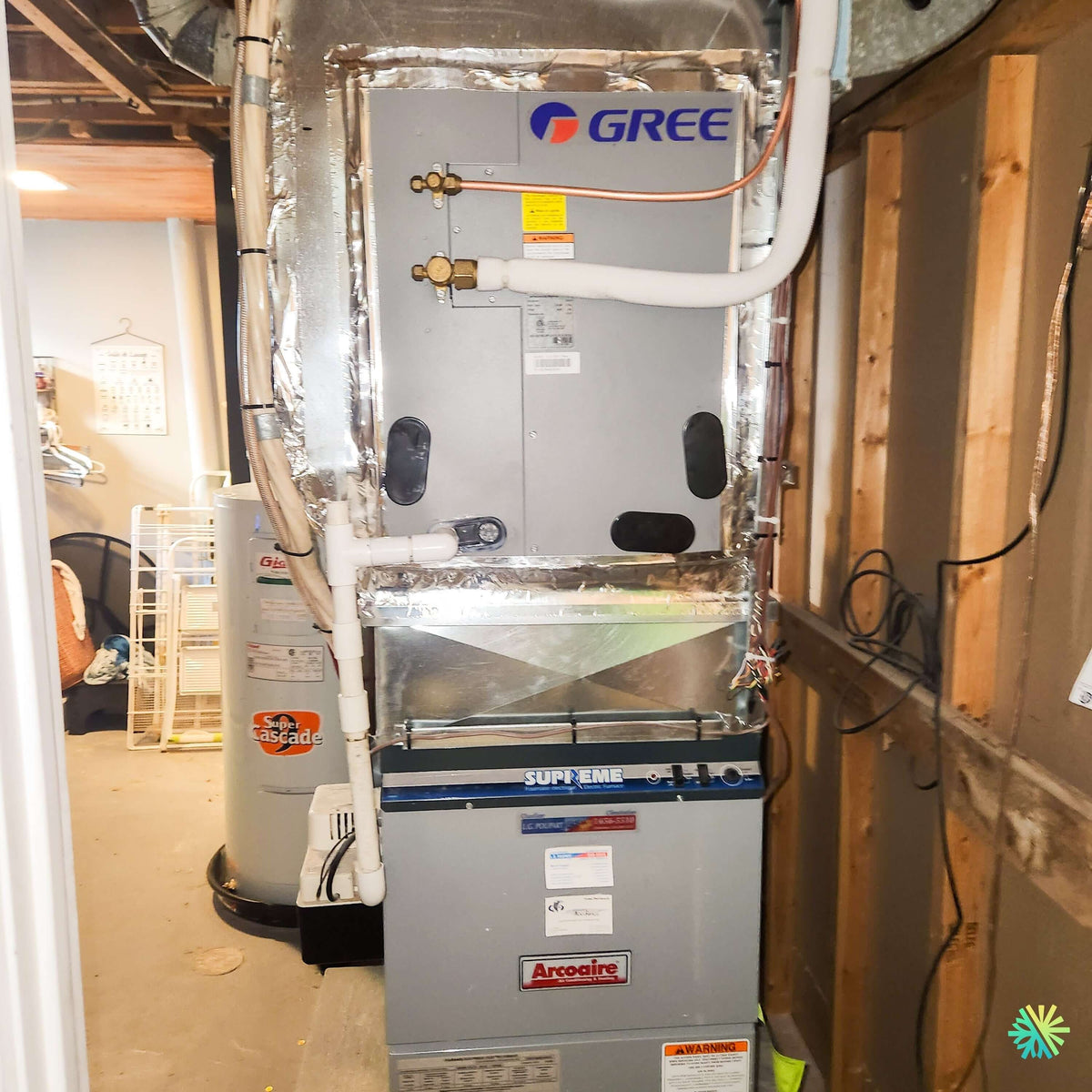 Installation of a GREE FLEXX R32 central add-on heat pump in Kahnawà:ke, Montreal’s South Shore