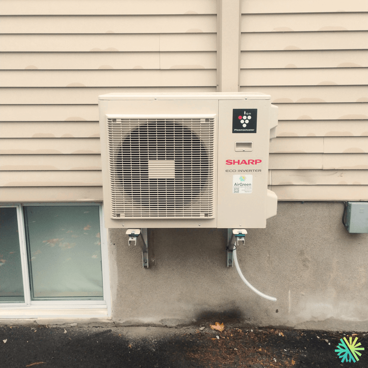 Installation d’une thermopompe murale Sharp ZU1 à Fabreville (Laval)