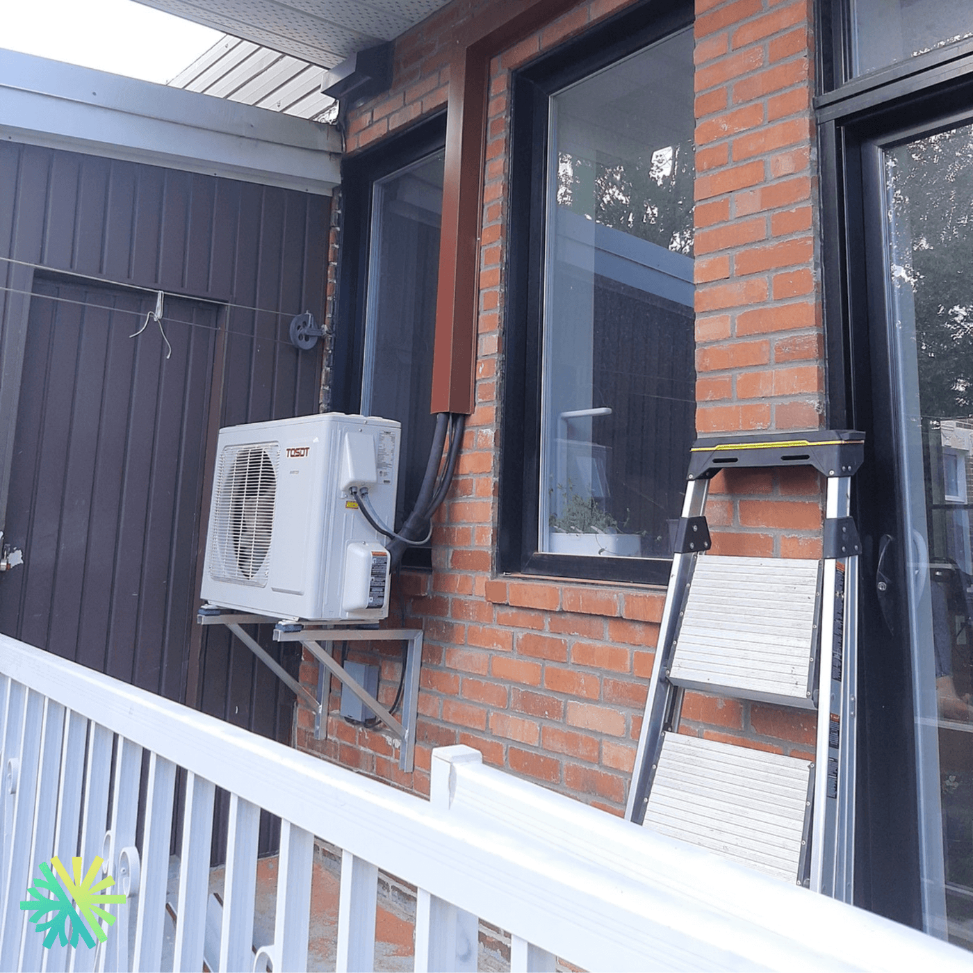 Installation d’une Thermopompe Murale Tosot Lomo 23 à Saint-Léonard