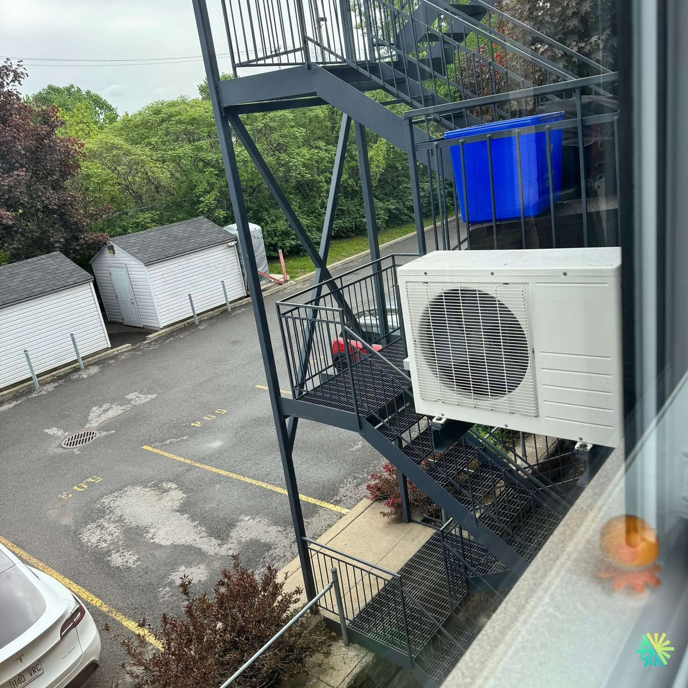 Réparation d’une thermopompe murale Midea à Sainte-Julie