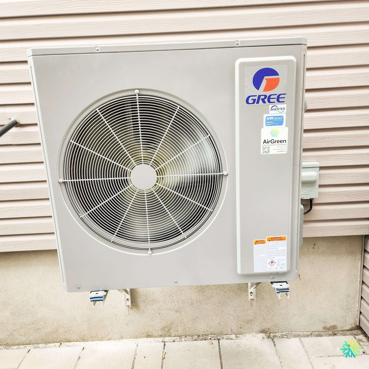 Installation d'une thermopompe centrale GREE FLEXX R32 ULTRA à Massueville, MRC de Pierre-De Saurel (Montérégie)
