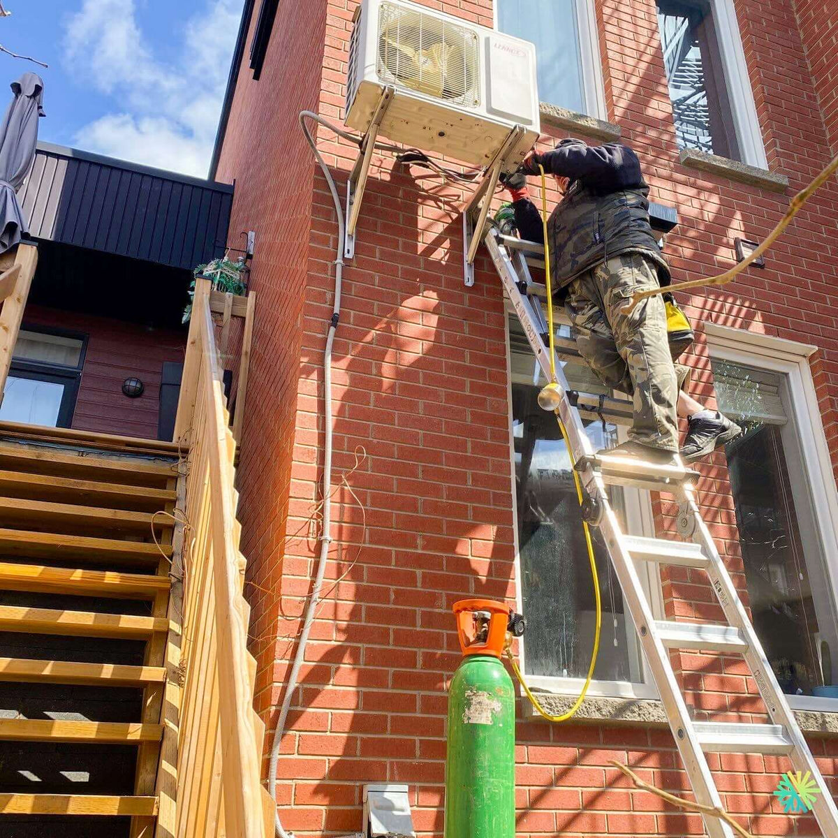 Guide urgent : 5 manipulations à éviter absolument si votre thermopompe murale tombe en panne en hiver