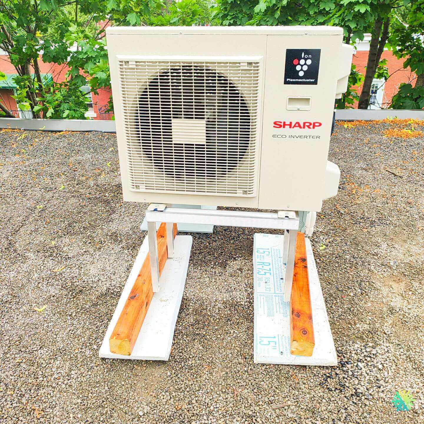 Installation d'une Thermopompe Murale Sharp TU à Pointe-Saint-Charles, Montréal