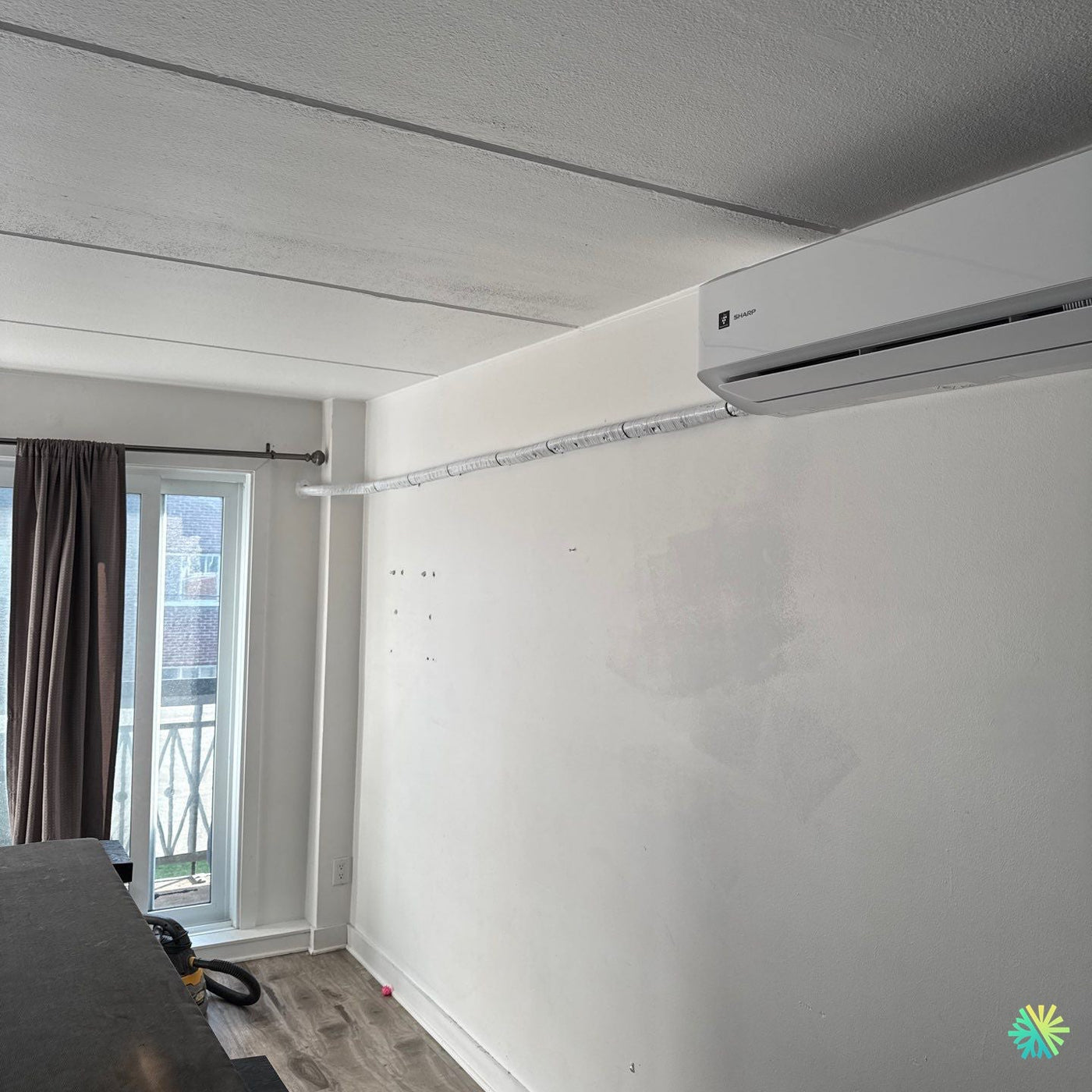 Installation d’une Sharp ZU1 thermopompe murale à Rosemont–La Petite-Patrie