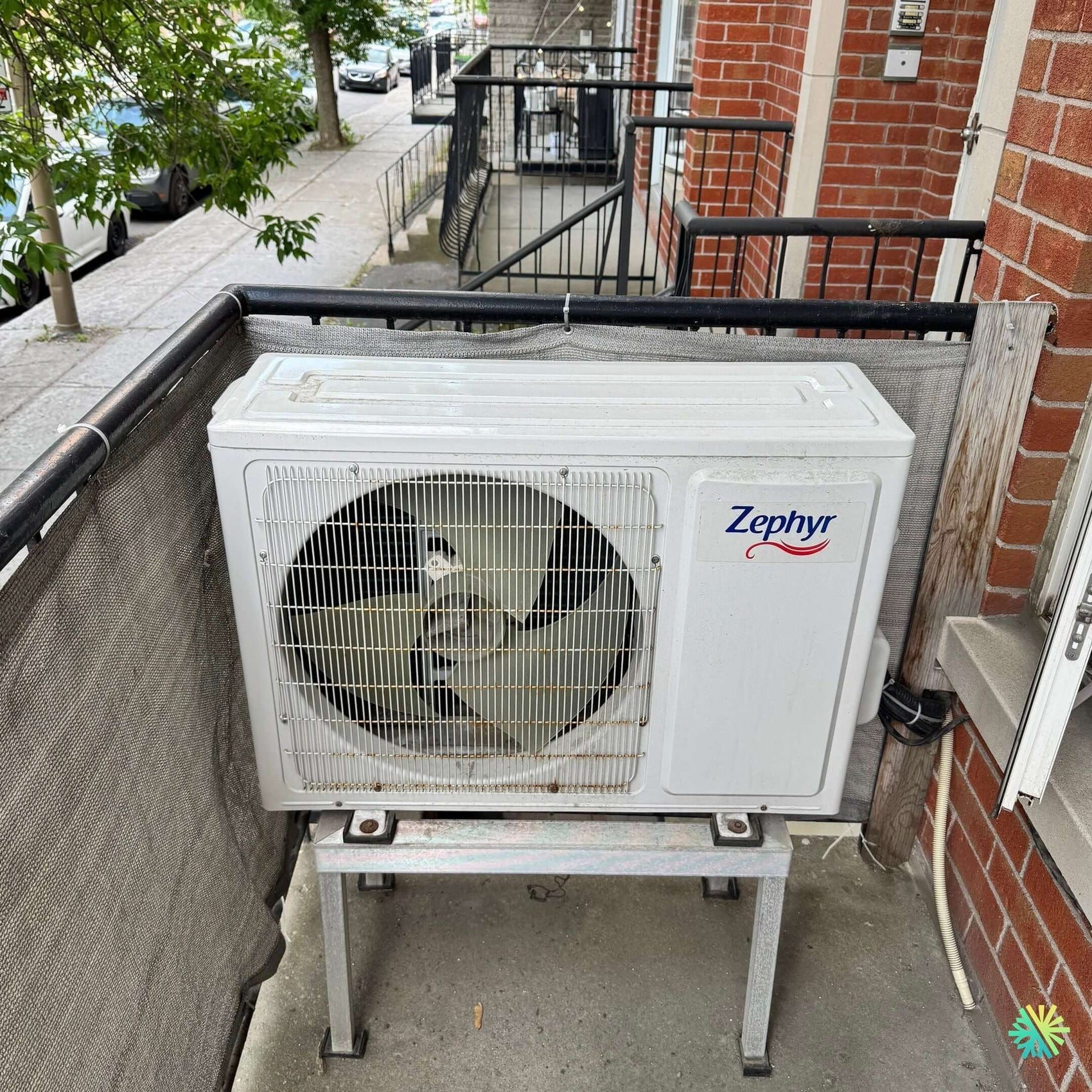 Réparation d’un climatiseur mural Zephyr au Plateau-Mont-Royal