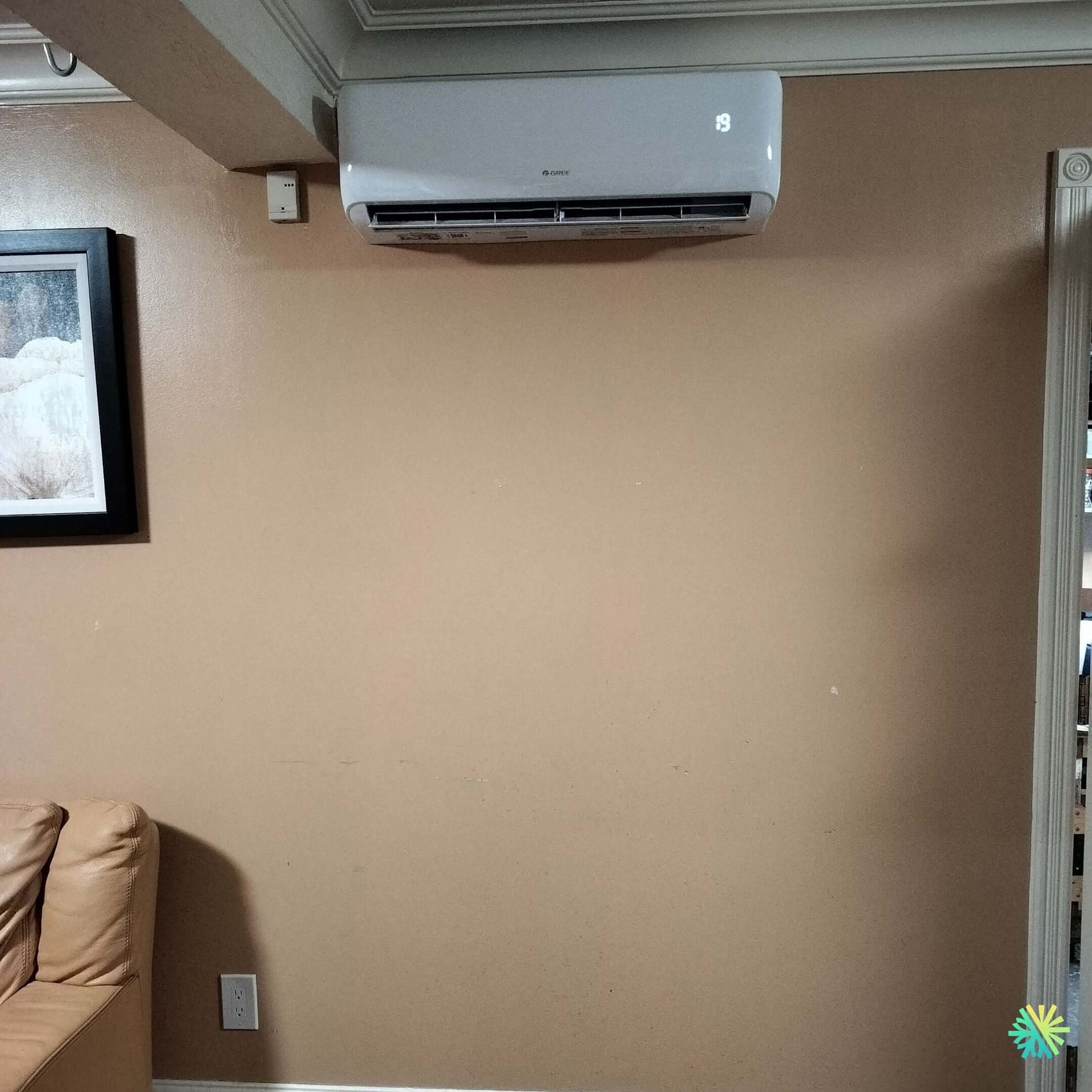 Installation d’une Gree Clivia R32 thermopompe murale à Chomedey (Laval)