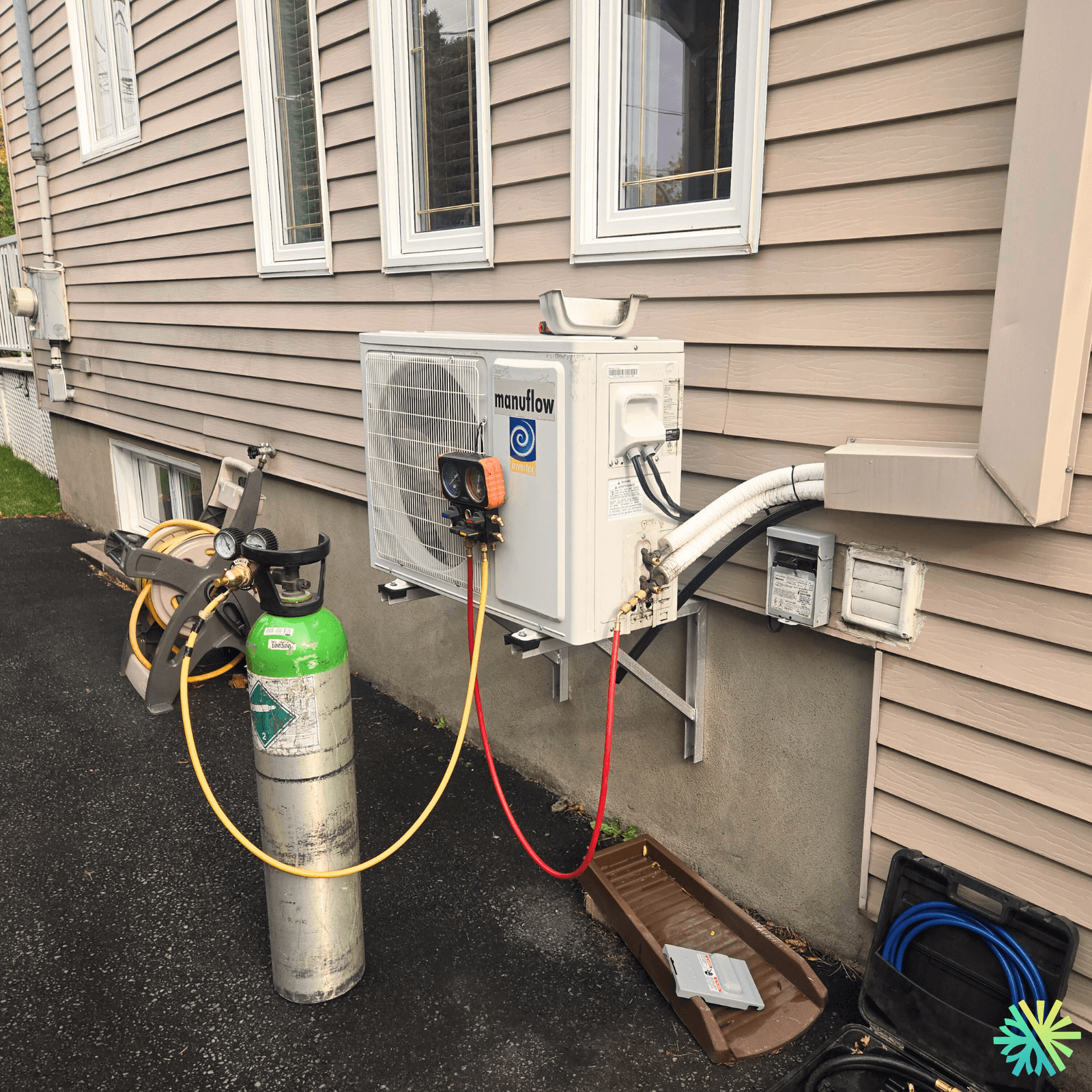 Service de thermopompe murale Manuflow à Sainte-Dorothée (Laval)